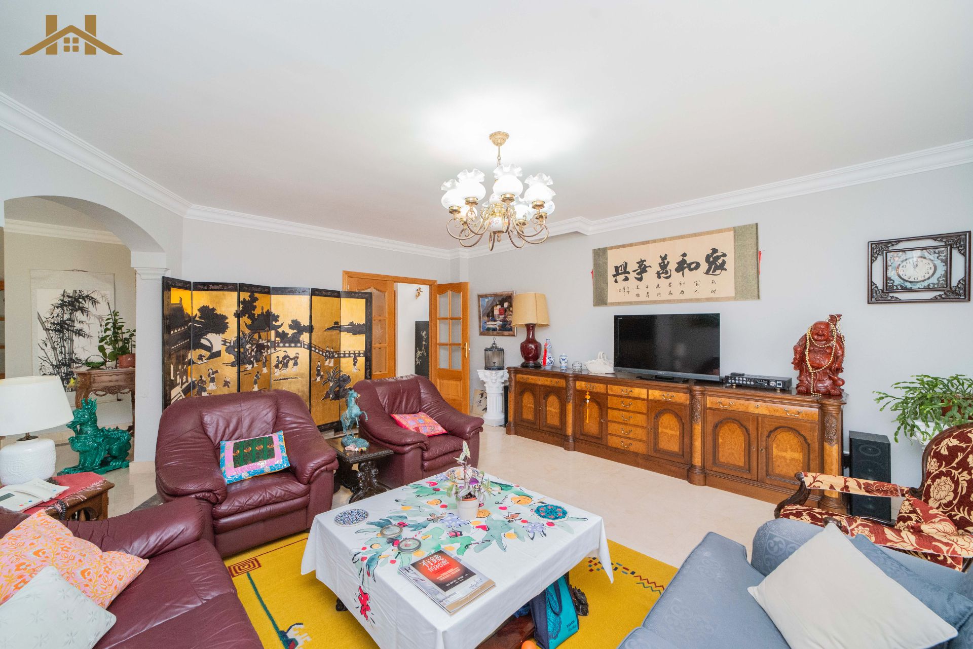 Sala de estar de Casa o chalet en venta en Villanueva de la Cañada con Aire acondicionado, Calefacción y Balcón