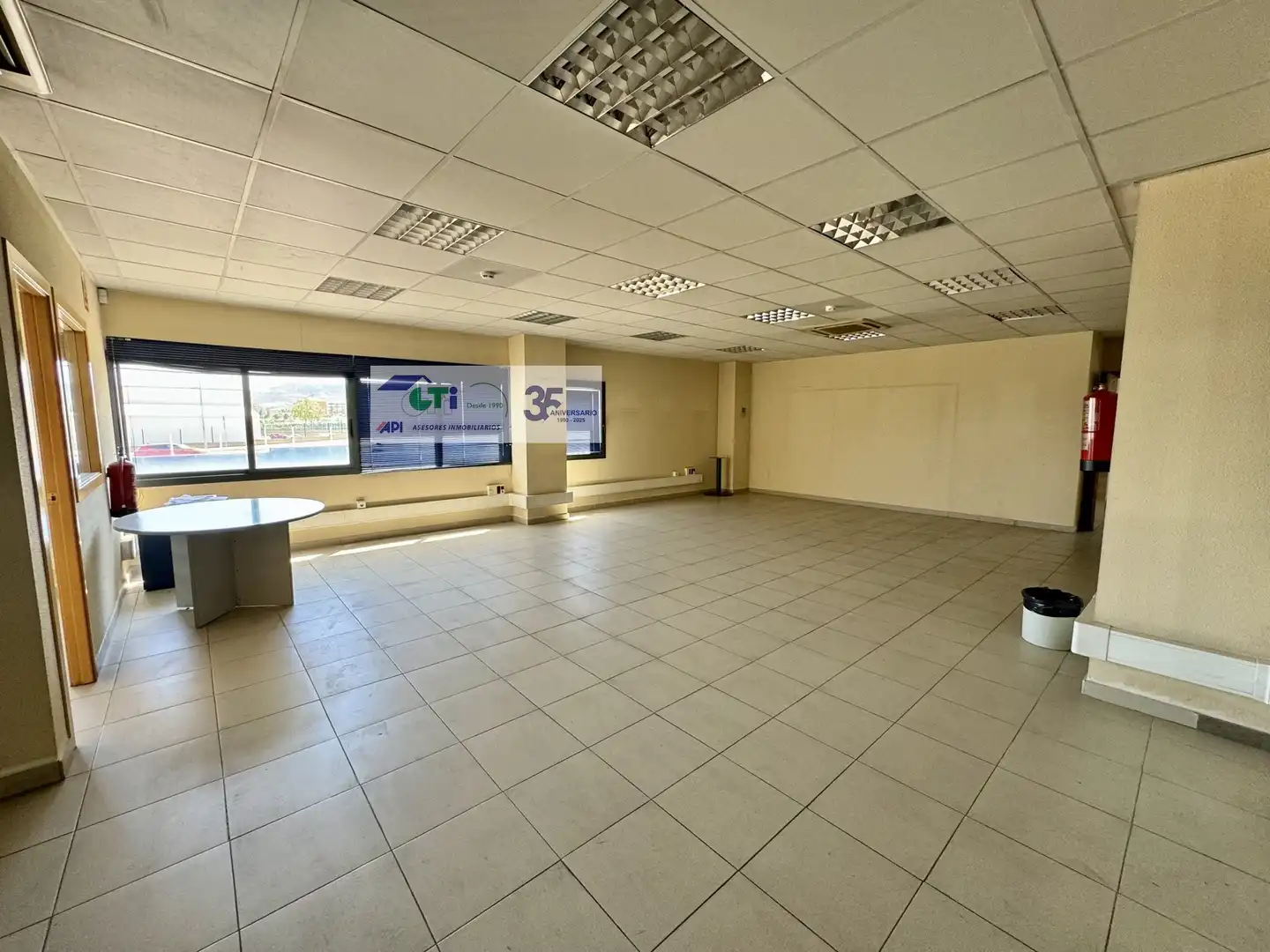 Industrial building to rent in C/ RÍO DE JANEIRO, imagen 31