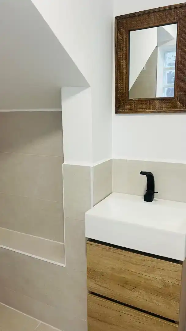 Bany de Casa o xalet de lloguer en  Madrid Capital amb Aire condicionat