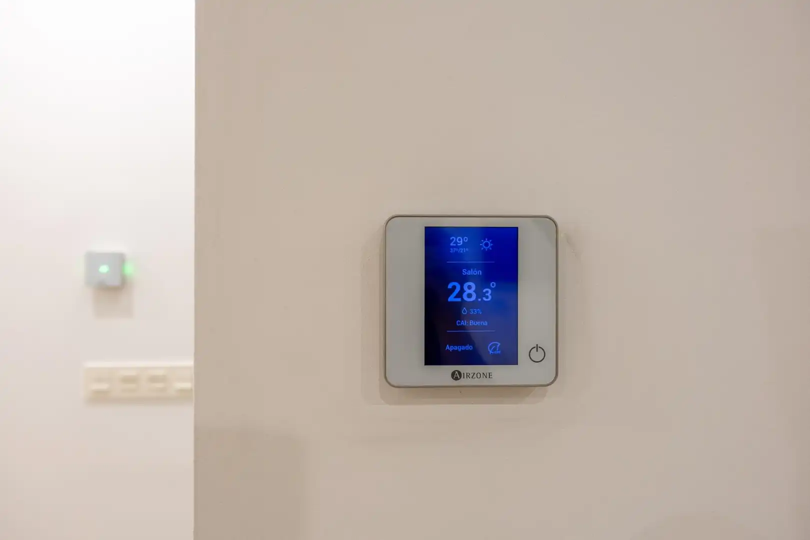 Bedroom of Flat for rent in Granada  with Air Conditioner and Heating