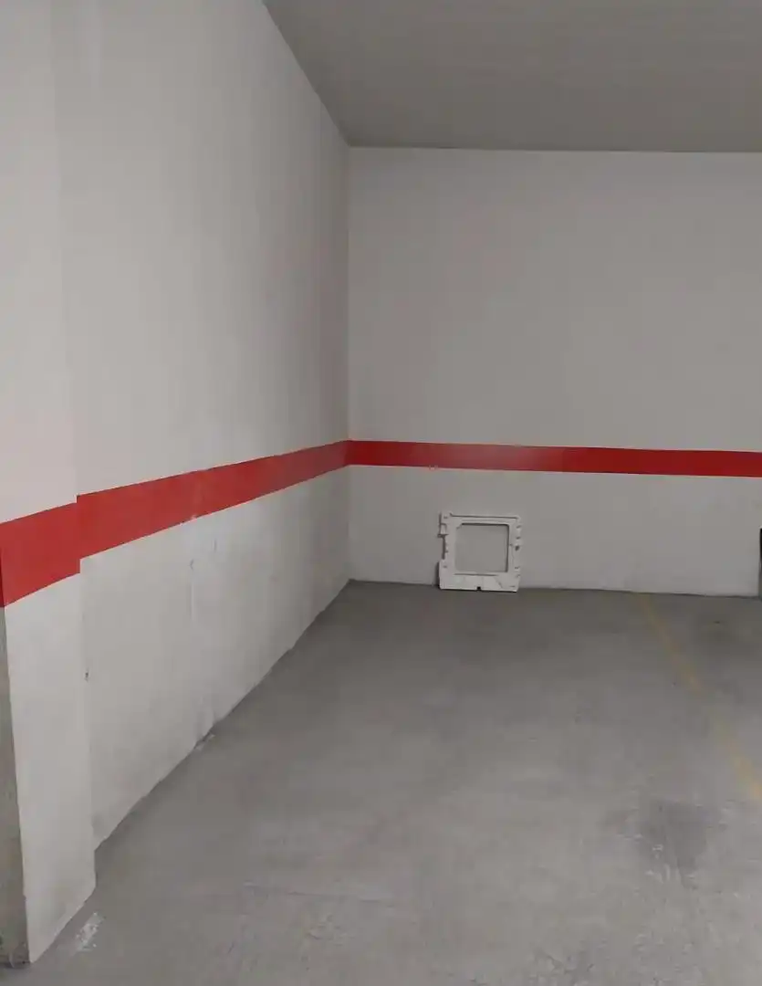 Garage for sale in Zamora Capital 
