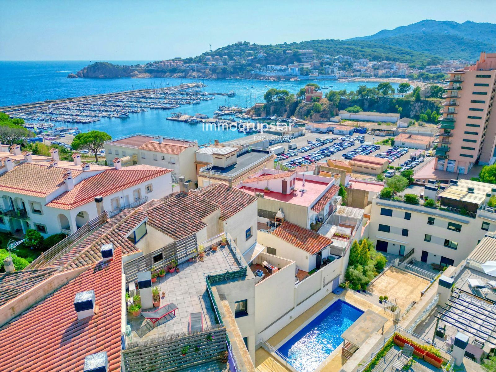 Exterior view of Duplex for sale in Sant Feliu de Guíxols  with Heating, Terrace and Swimming Pool