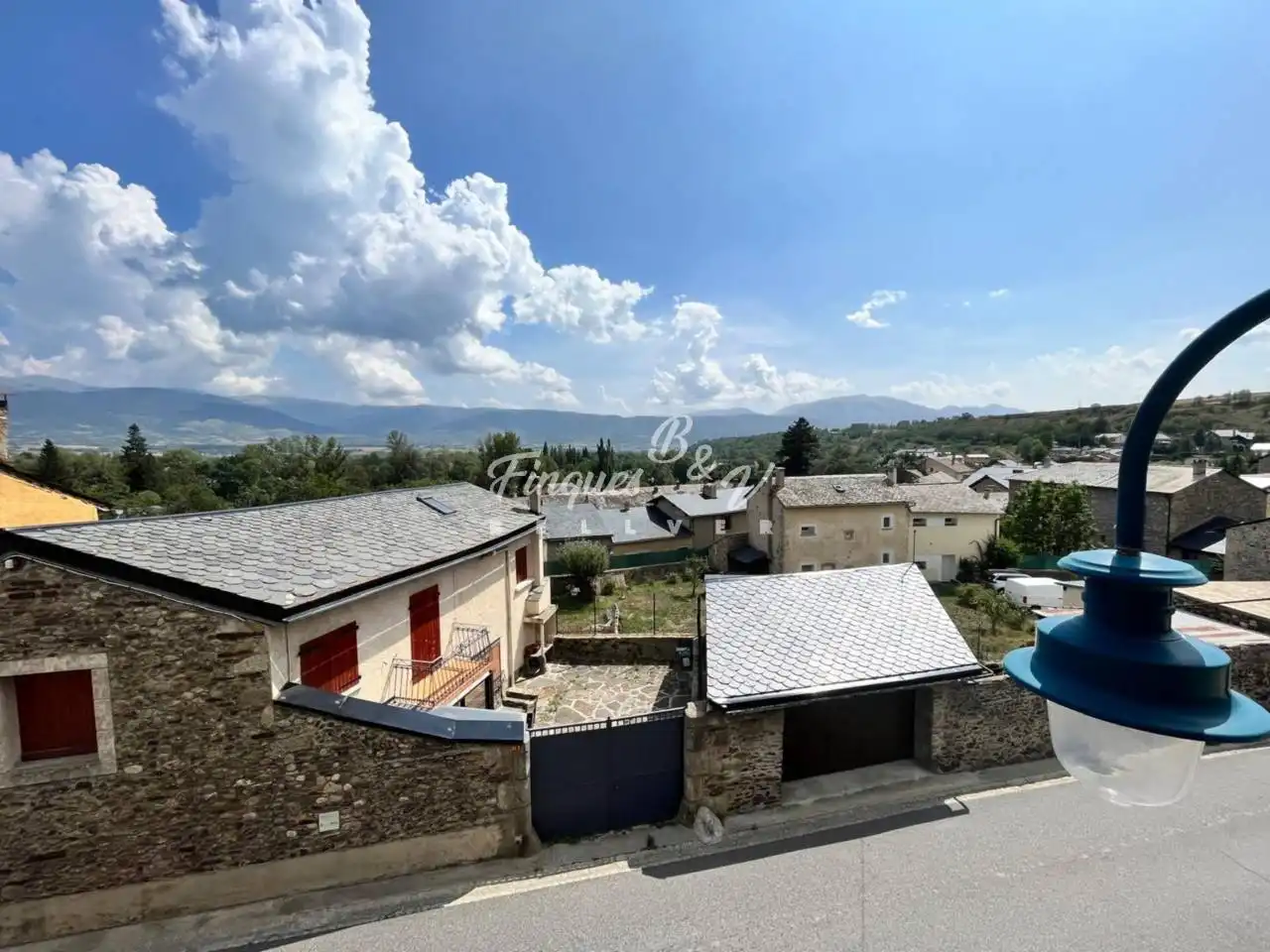 Duplexes for sale in Calle UR, 3, Bourg - Madame