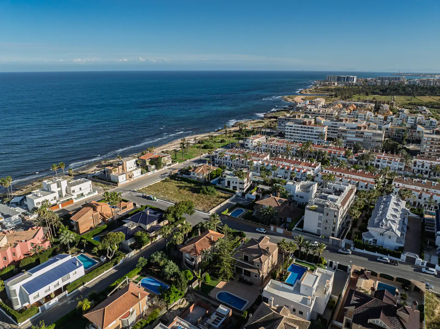 Vista exterior de Casa o chalet en venta en Torrevieja con Aire acondicionado, Calefacción y Jardín privado