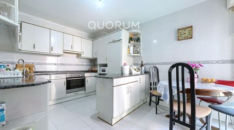 Foto 5 de Piso en venta en Centro - Ariz - Uribarri, Basauri