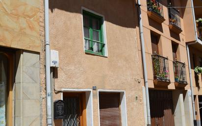 Vista exterior de Casa o xalet en venda en Medina de Pomar amb Traster i Moblat