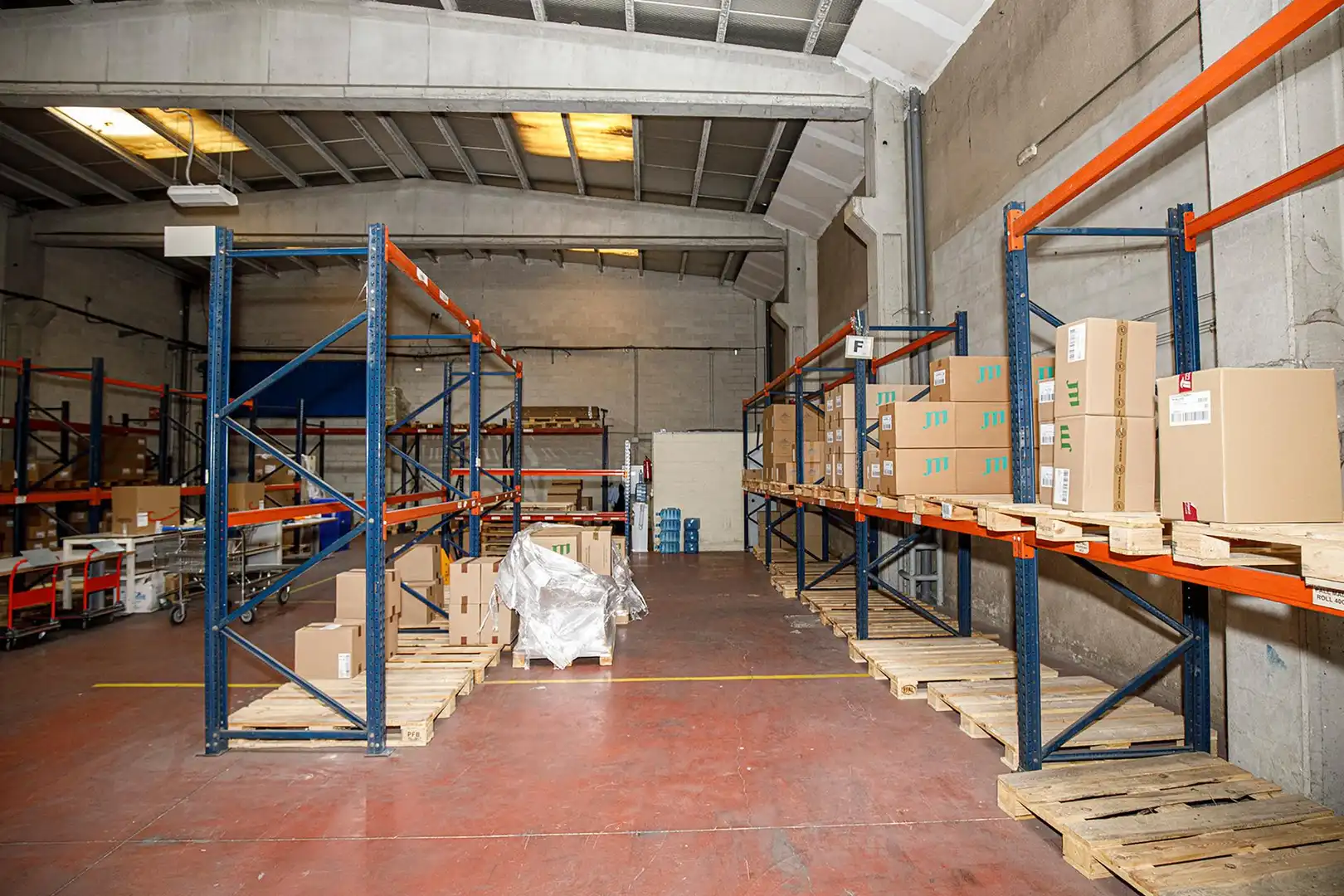 Nave industrial en venta en Celrà, Girona