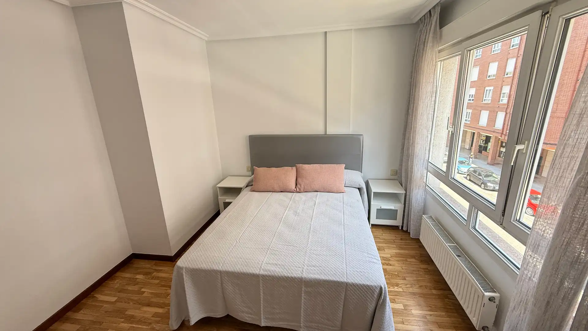Flat for rent in Calle Ramón Areces, Pumarín