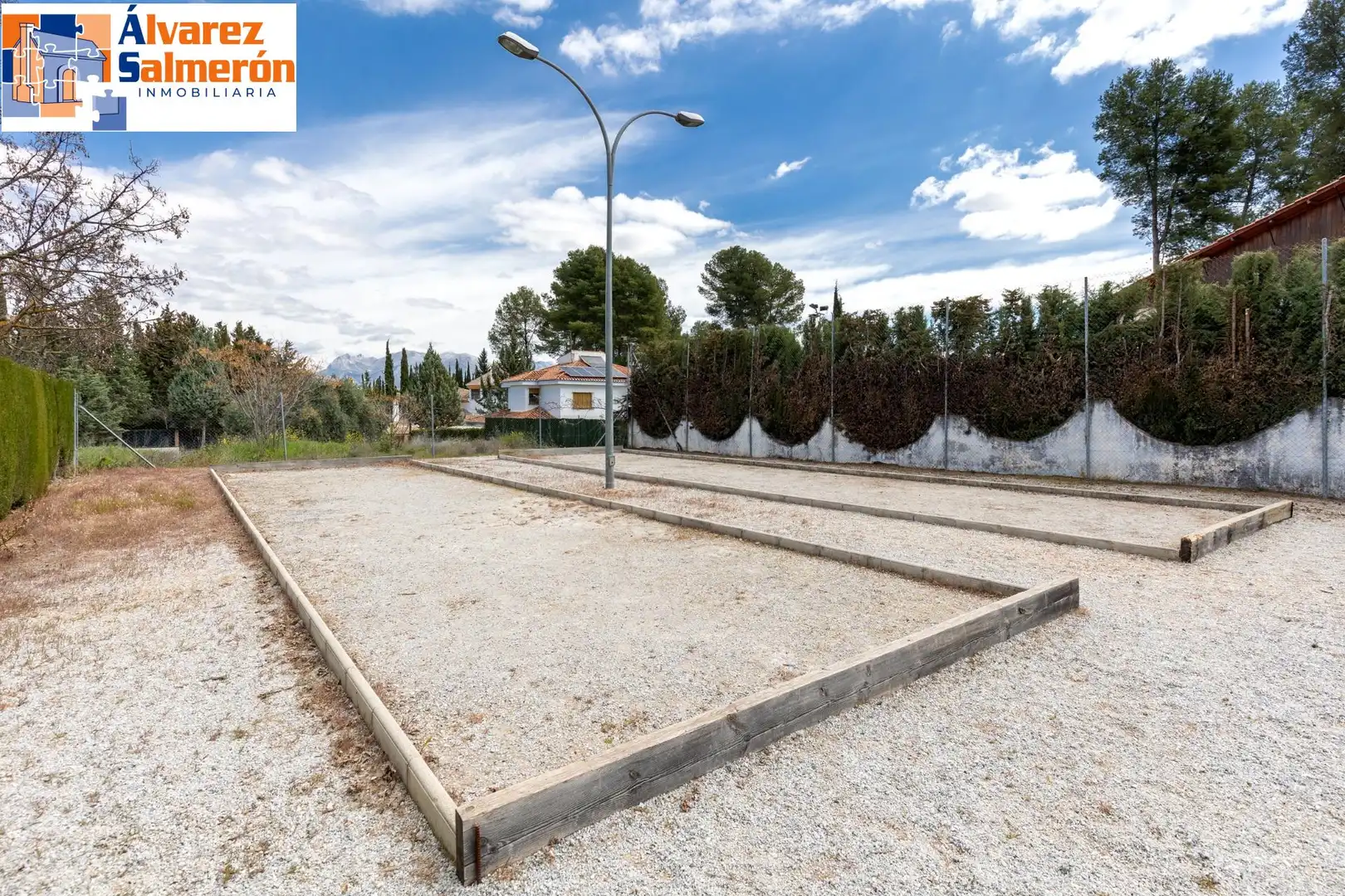 Casa o xalet en venda en Albolote amb Jardí privat, Terrassa i Traster