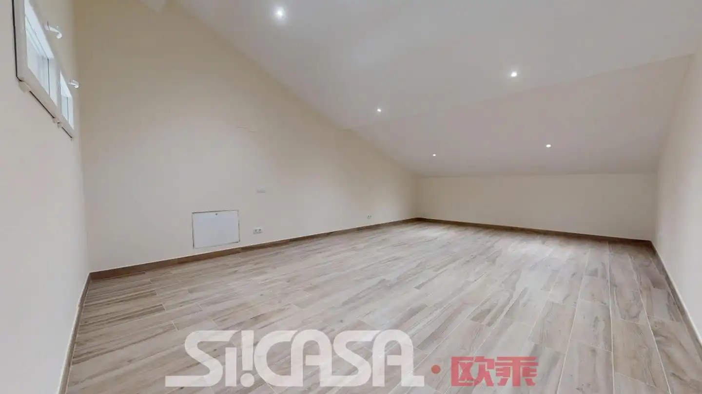 Semi-detached house with pool for sale in Parla Este, imagen 30
