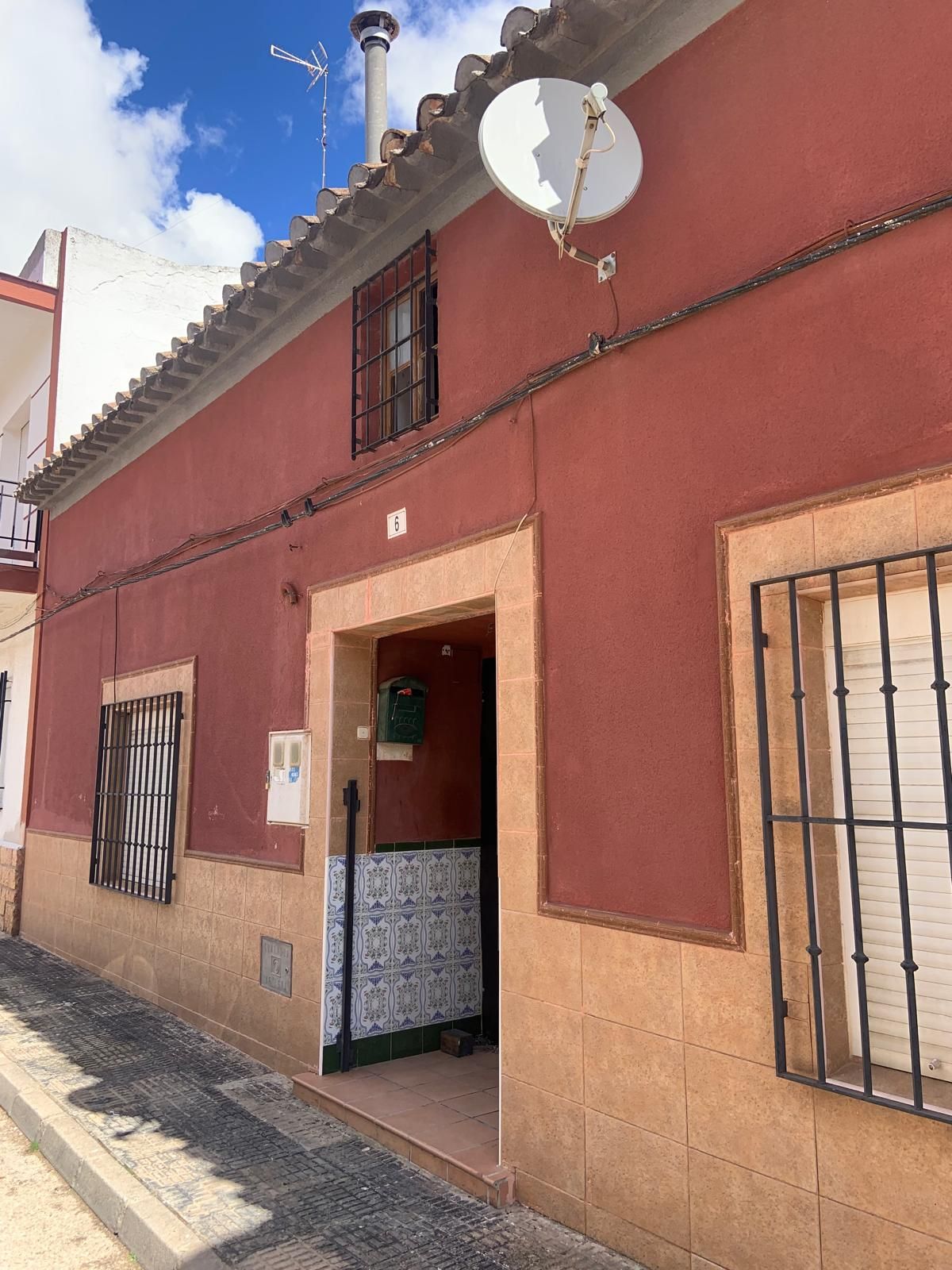 Vista exterior de Casa o xalet en venda en Villarrobledo