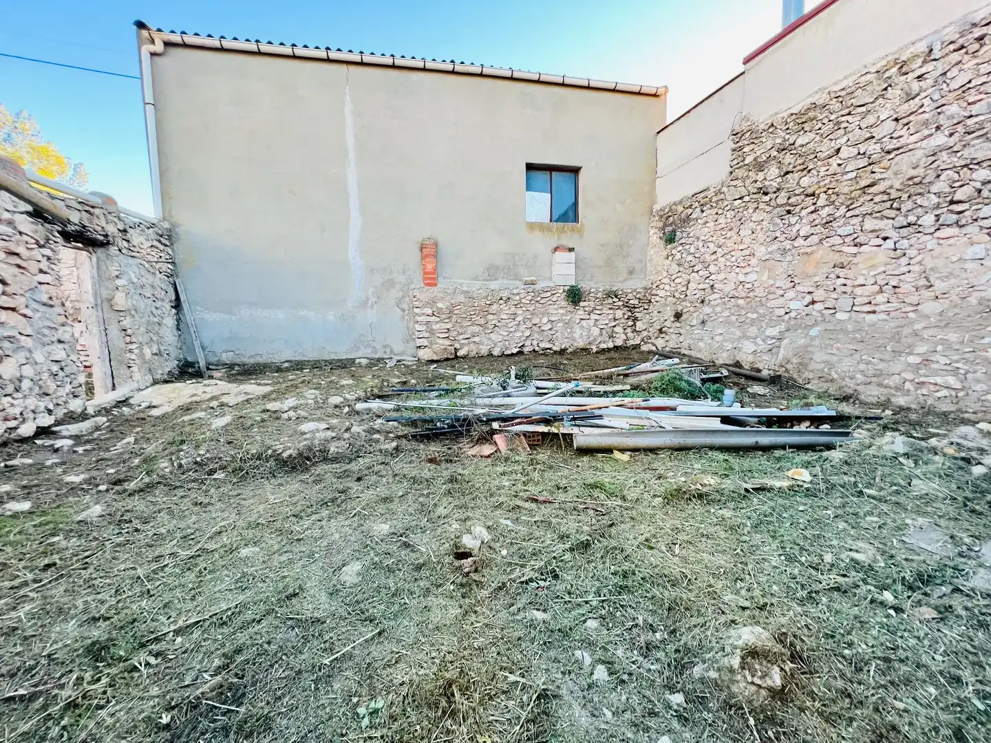 Country house zum Verkauf in Campo de Mirra / El Camp de Mirra mit Privatgarten und Abstellraum
