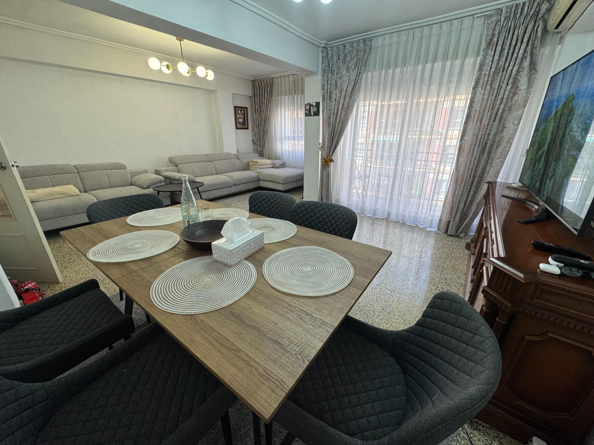 Comedor de Piso en venta en  Valencia Capital con Balcón
