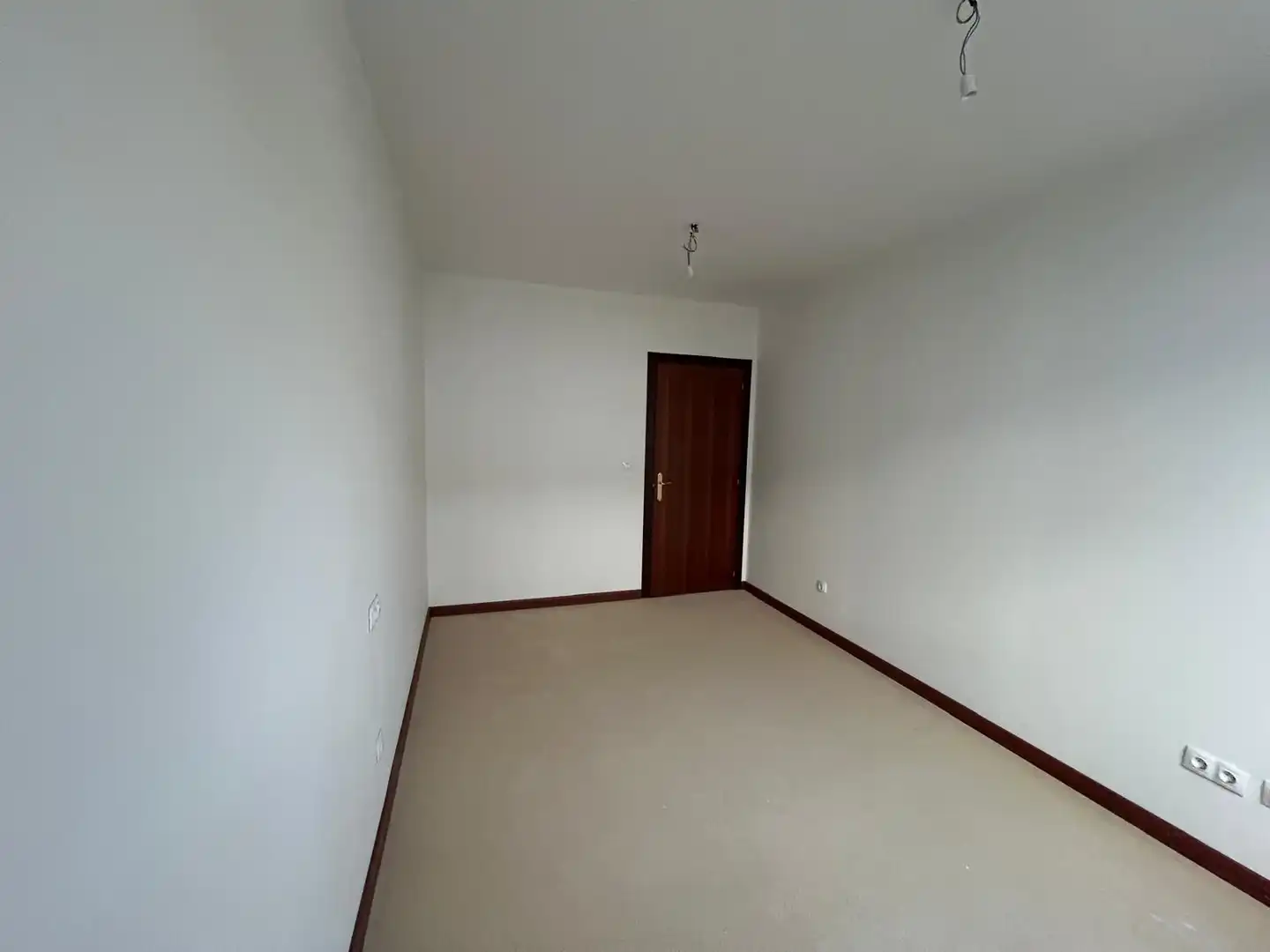 Habitación de Piso en venta en Zalla  con Trastero y Balcón