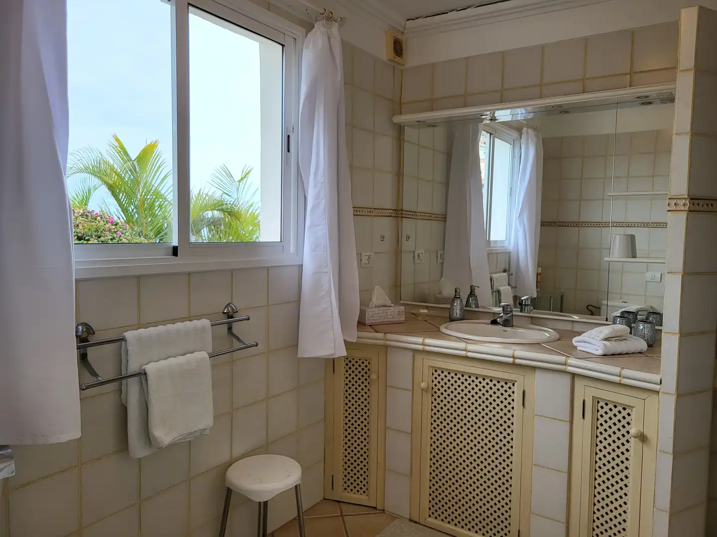 Baño de Casa o chalet en venta en El Sauzal con Terraza, Piscina y Amueblado