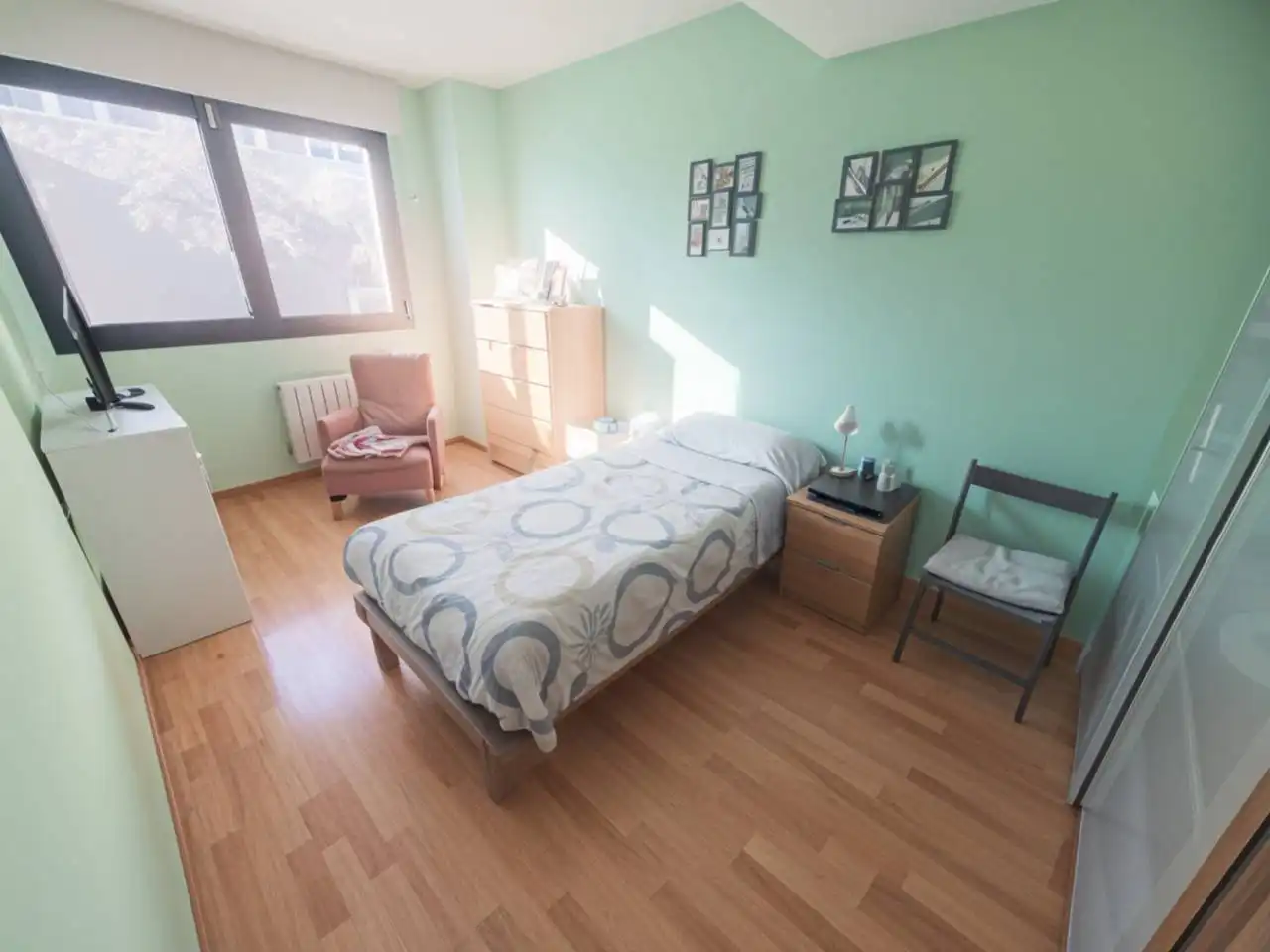 Dormitori de Casa o xalet en venda en Sant Quirze del Vallès amb Aire condicionat, Calefacció i Jardí privat