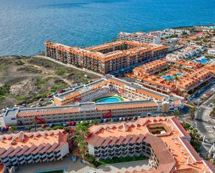 Vista exterior de Edifici en venda en Arona