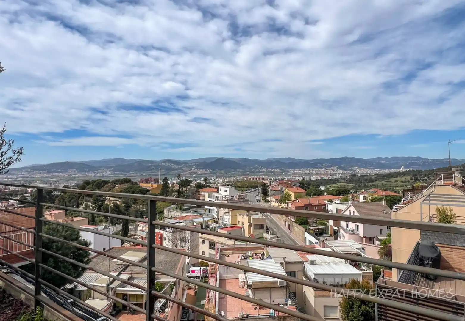Exterior view of Houses for rent in Sant Just Desvern  with Air Conditioner, Heating and Private garden