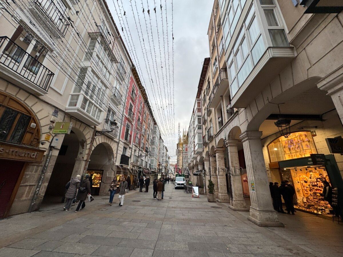 Vista exterior de Piso en venta en Burgos Capital con Calefacción y Trastero