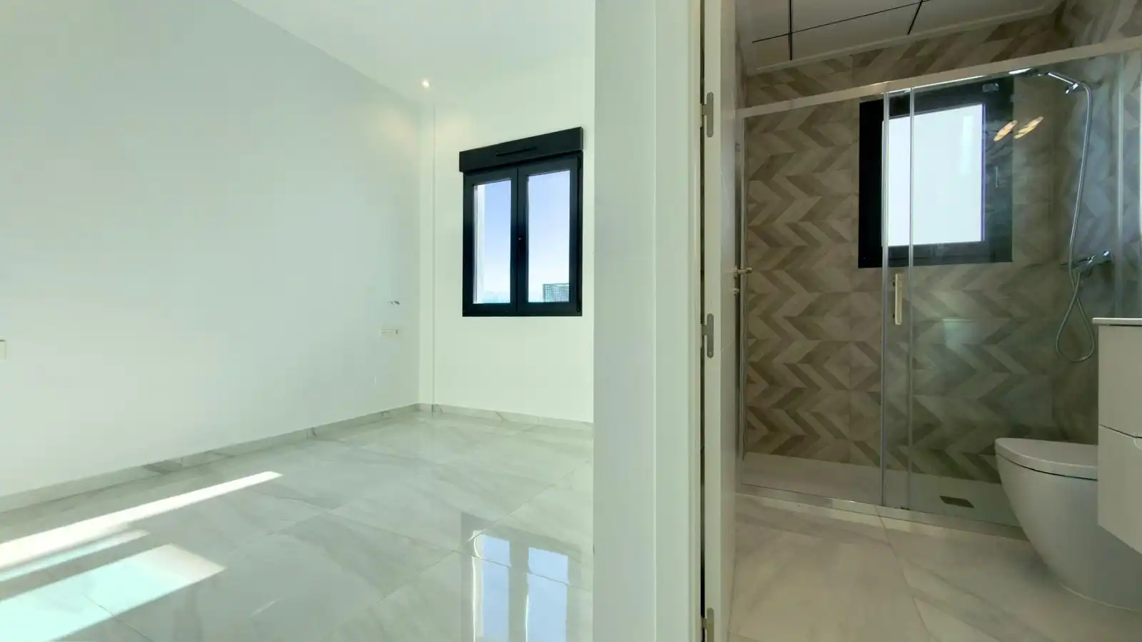 Chalet con terraza en venta en Calle Milan, imagen 52