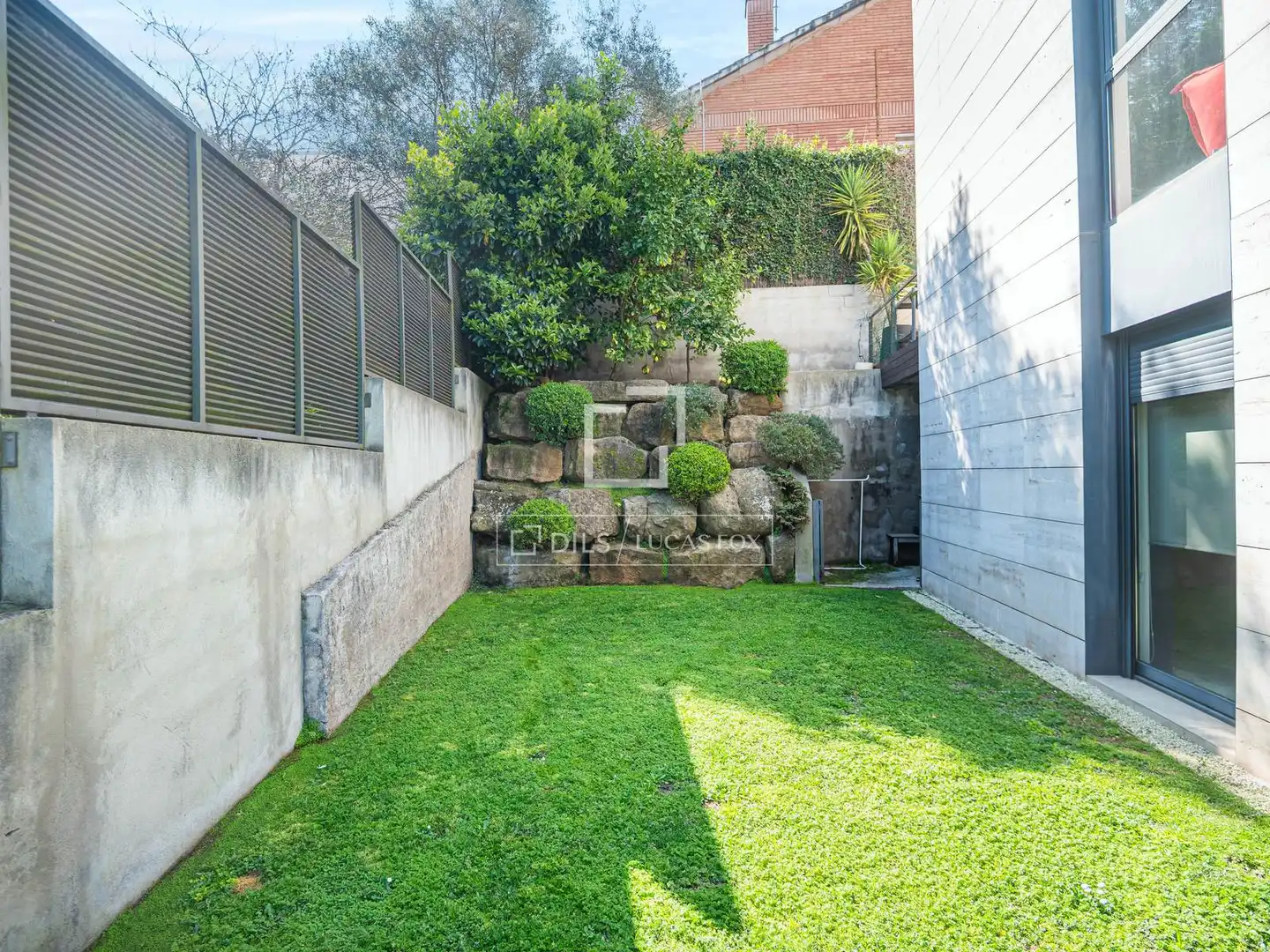 Jardí de Casa o xalet en venda en Sant Cugat del Vallès amb Aire condicionat, Calefacció i Terrassa