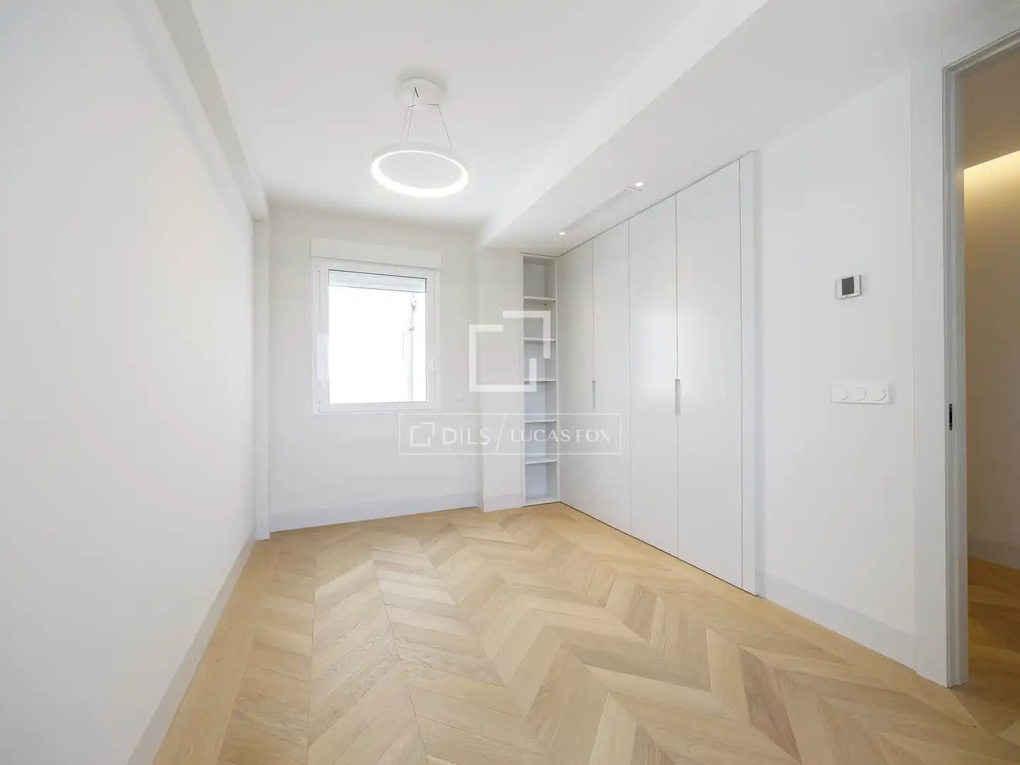 Bedroom of Attic for rent in Valencia  with Air Conditioner, Heating and Parquet flooring