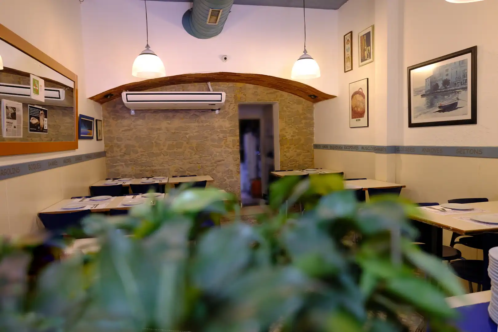 Business premises for transfer in Sants - Montjuïc, imagen 5