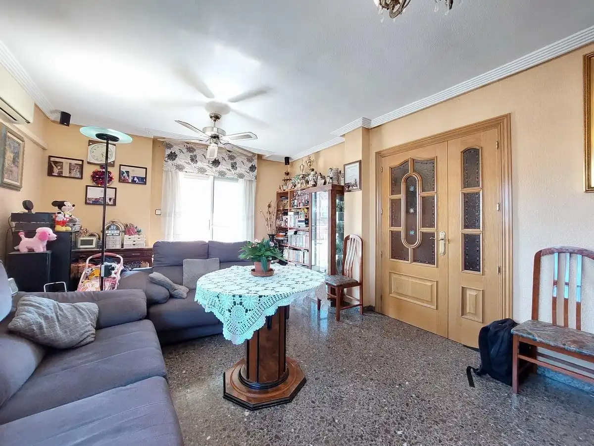 Sala de estar de Piso en venta en Elda con Aire acondicionado y Terraza