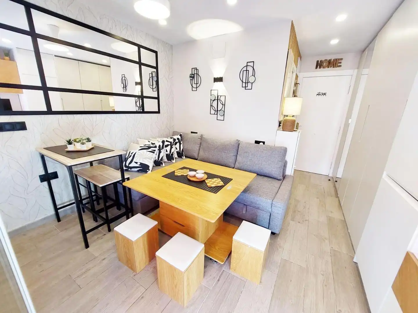Living room of Study for sale in Benalmádena  with Air Conditioner, Private garden and Furnished