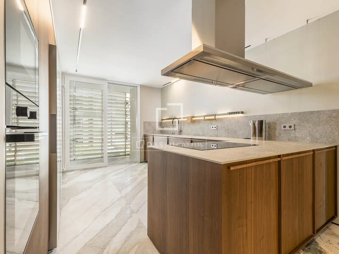 Cocina de Piso en venta en Barcelona con Aire acondicionado, Calefacción y Terraza