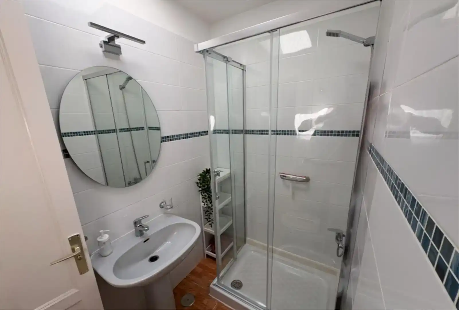 Badezimmer von Wohnung zur Miete in San Bartolomé de Tirajana mit Klimaanlage, Schwimmbad und Balkon