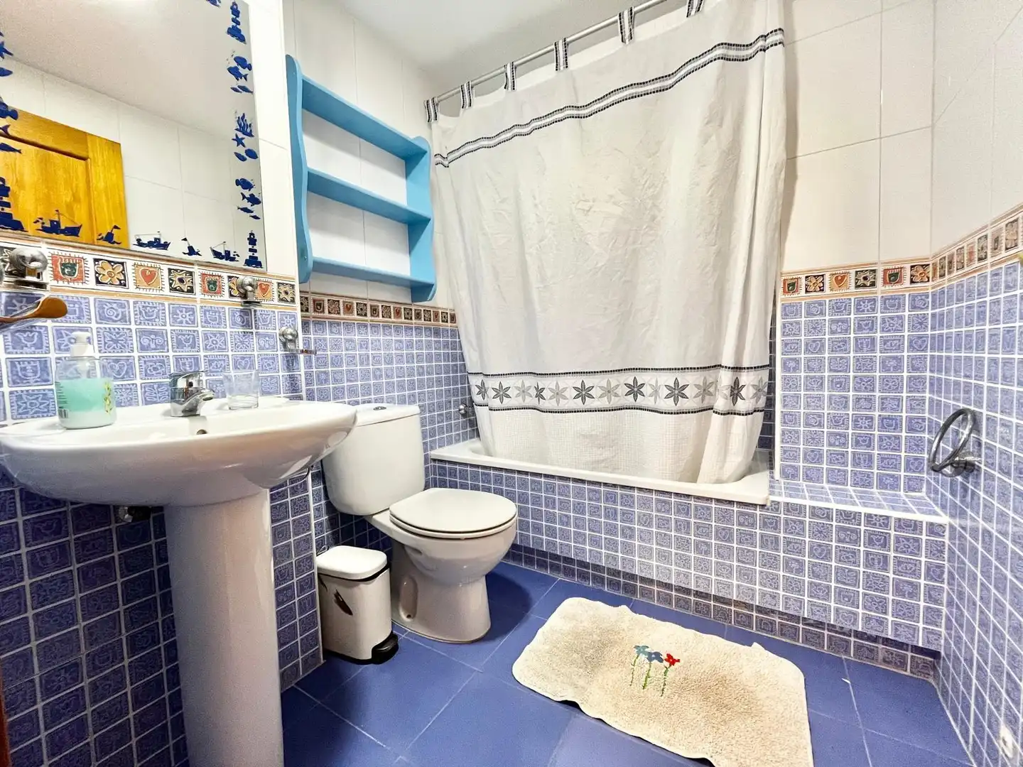 Bathroom of Apartments for rent in Orihuela  with Air Conditioner, Heating and Terrace