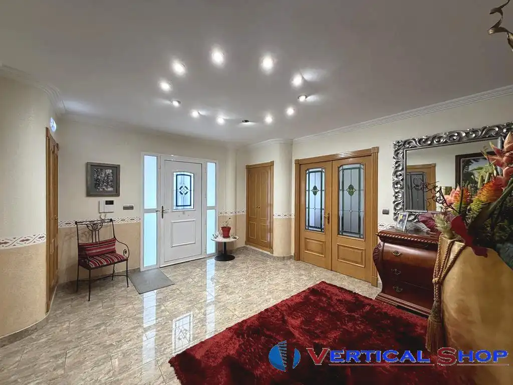 Casa o chalet en venta en Villena con Aire acondicionado, Calefacción y Terraza