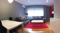 Sala d'estar de Pis en venda en  Madrid Capital amb Aire condicionat