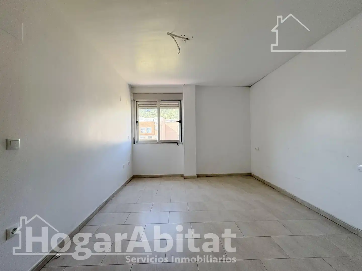 Dormitori de Àtic en venda en Vilallonga / Villalonga amb Terrassa, Balcó i Piscina comunitària