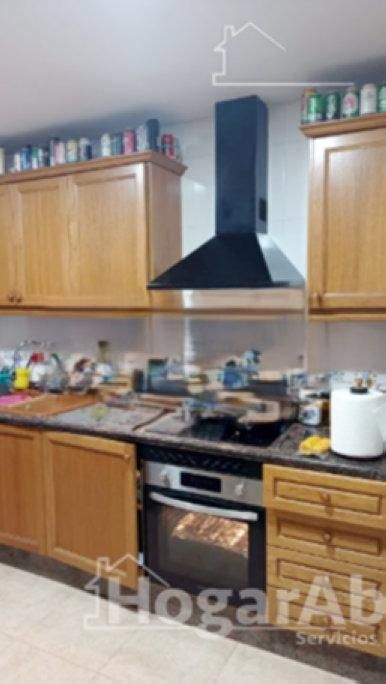 Cuina de Pis en venda en Silla amb Aire condicionat, Calefacció i Terrassa