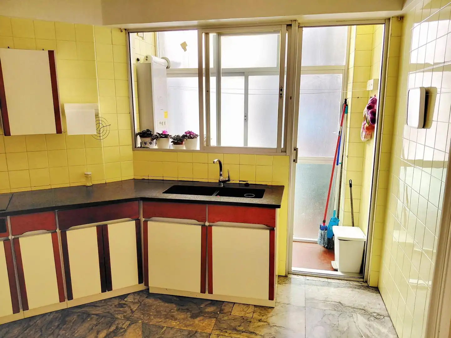 Cocina de Piso en venta en Getxo  con Calefacción, Terraza y Trastero