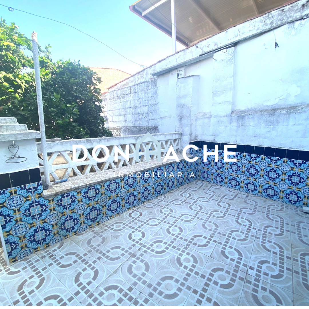 Terrace of House or chalet for sale in Trujillanos  with Furnished
