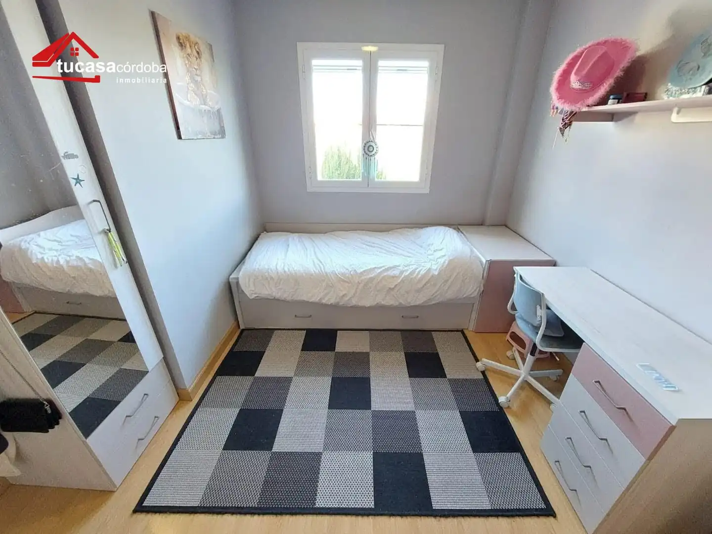 Bedroom of Houses for sale in Córdoba  with Air Conditioner and Swimming Pool