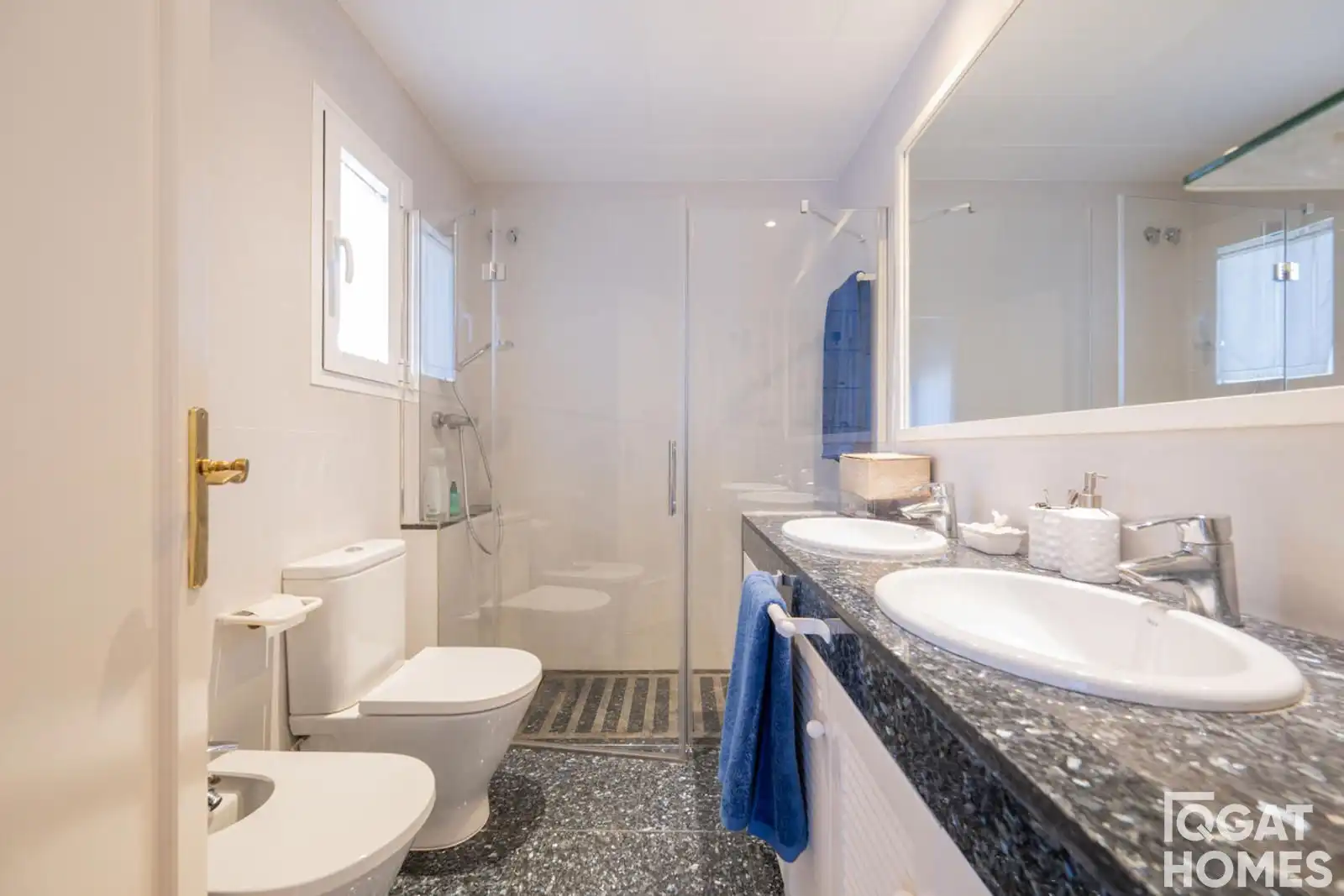Bathroom of Detached homes for sale in Sant Cugat del Vallès  with Air Conditioner, Heating and Terrace