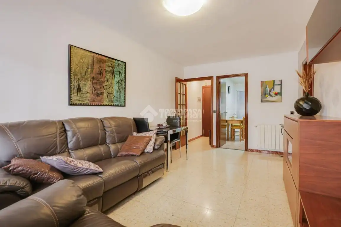 Sala d'estar de Pis en venda en Montcada i Reixac amb Calefacció
