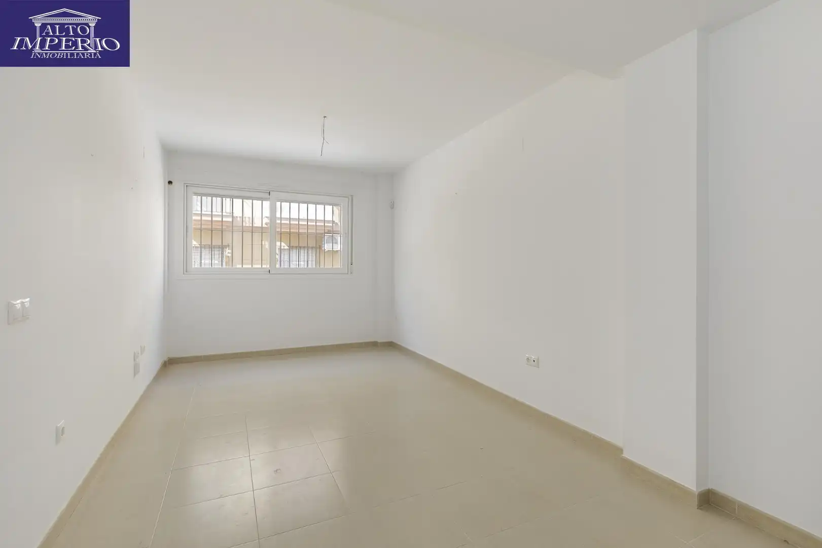 Bedroom of Flat for sale in Pinos Puente