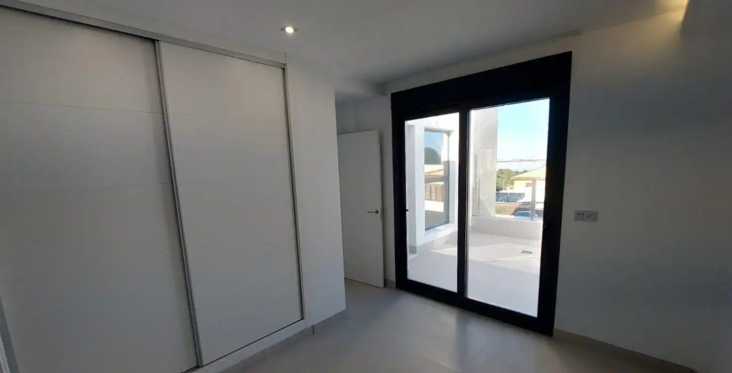 Chalet con terraza en venta en Los Balcones - Los Altos, imagen 7