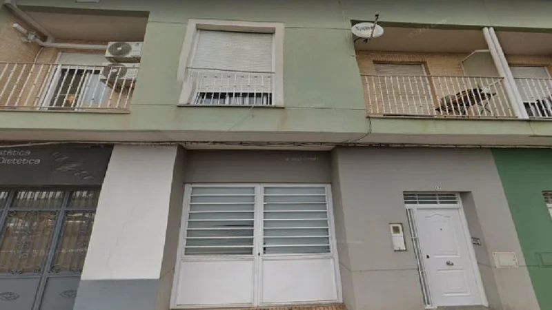 Vista exterior de Casa adosada en venda en Guadassuar