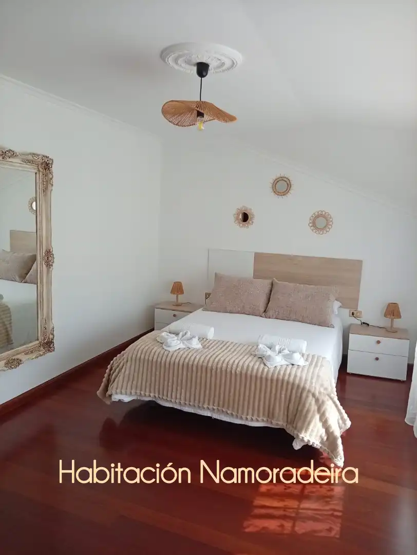 Bedroom of Detached homes for rent in Cedeira  with Heating, Private garden and Parquet flooring