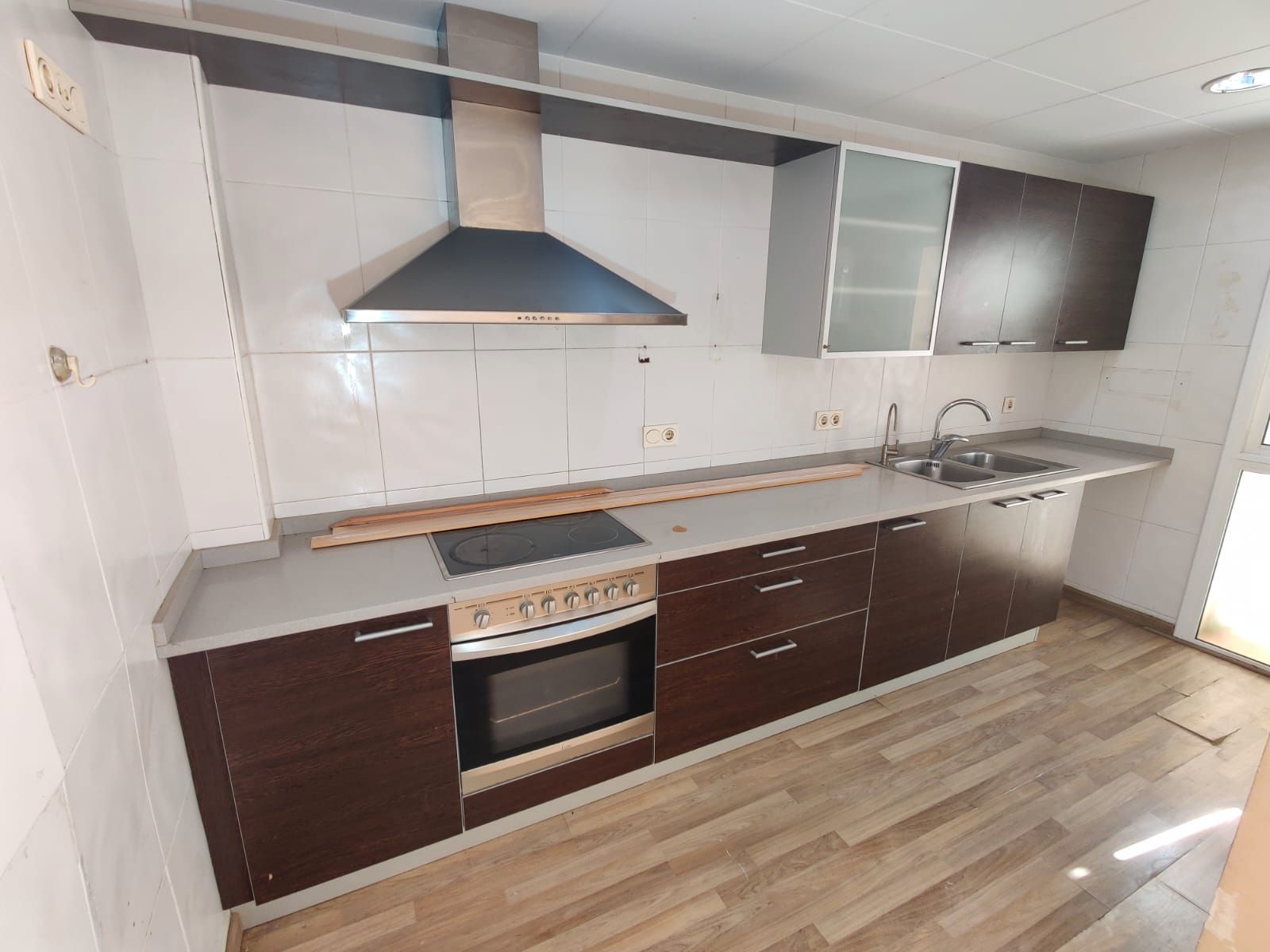 Cuina de Pis en venda en El Vendrell amb Aire condicionat, Calefacció i Parquet