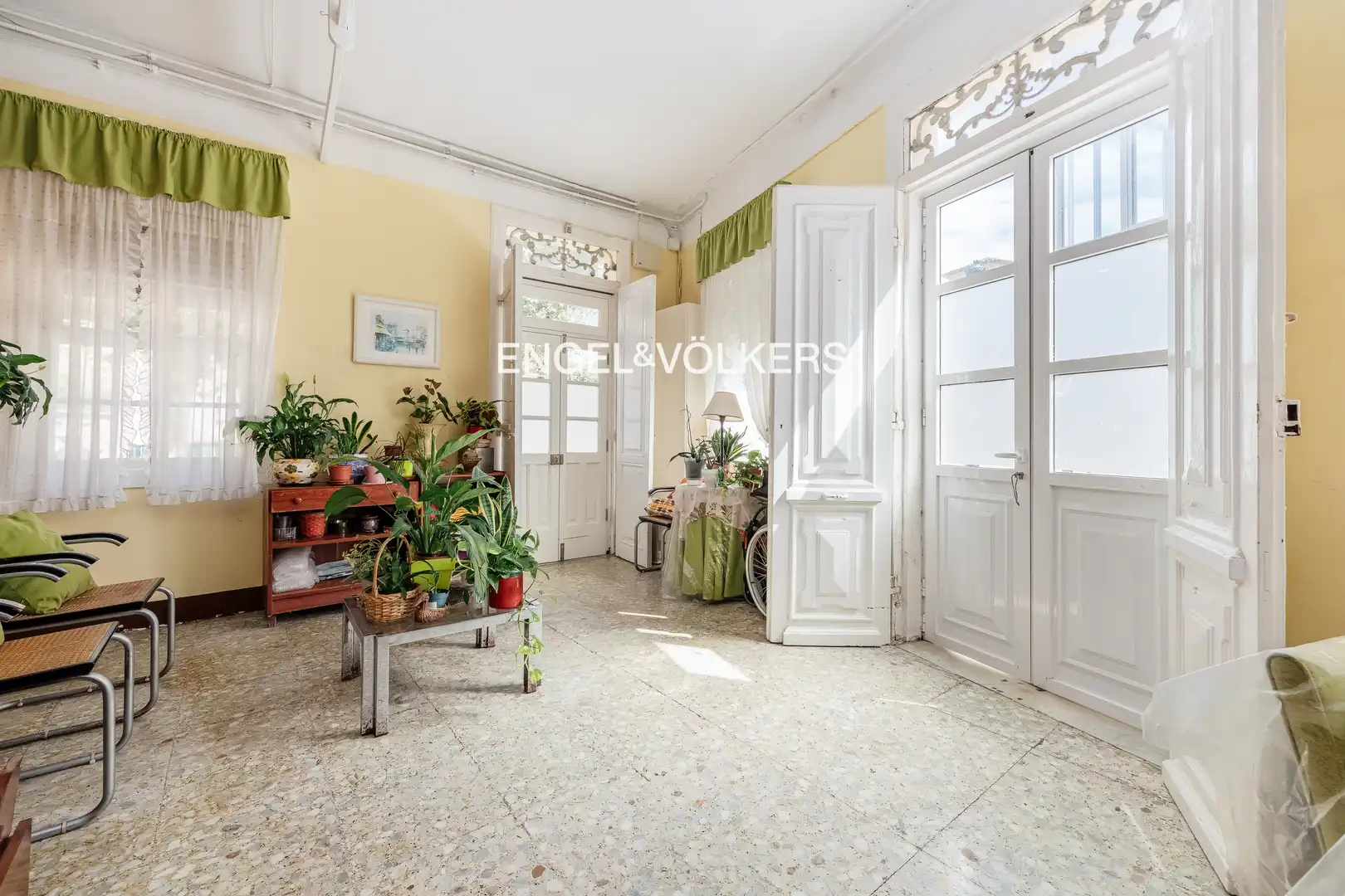 Houses for sale in Vigo   with Heating