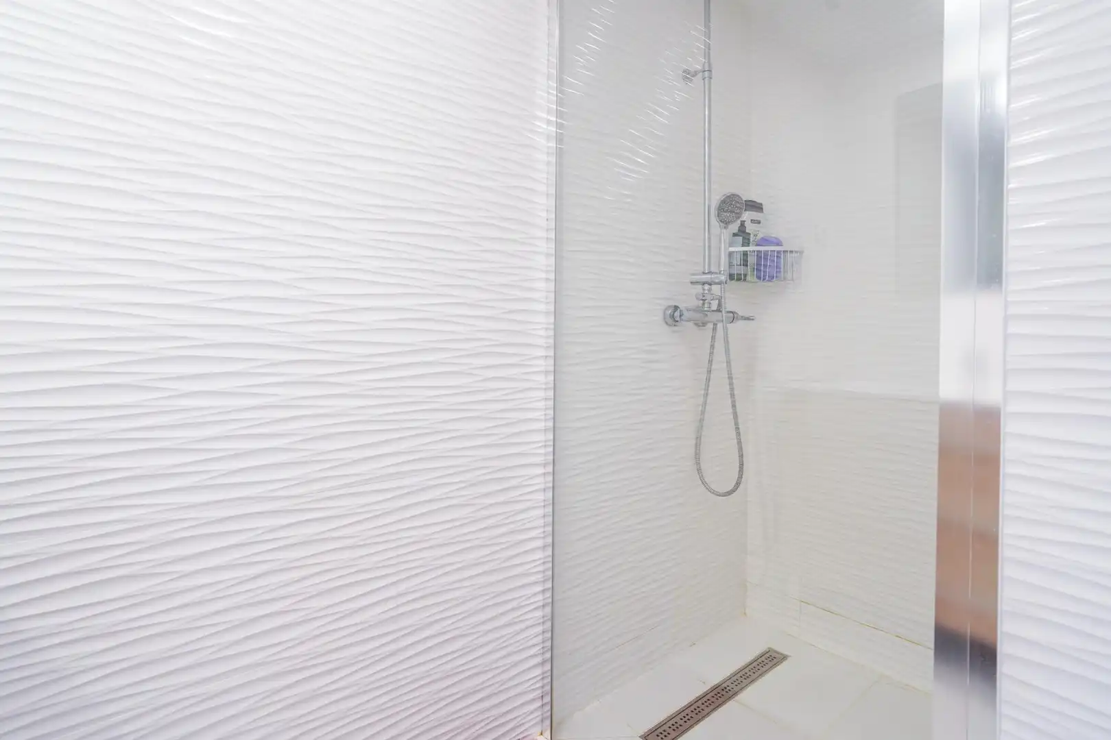 Baño de Piso de alquiler en Valencia con Aire acondicionado, Calefacción y Terraza