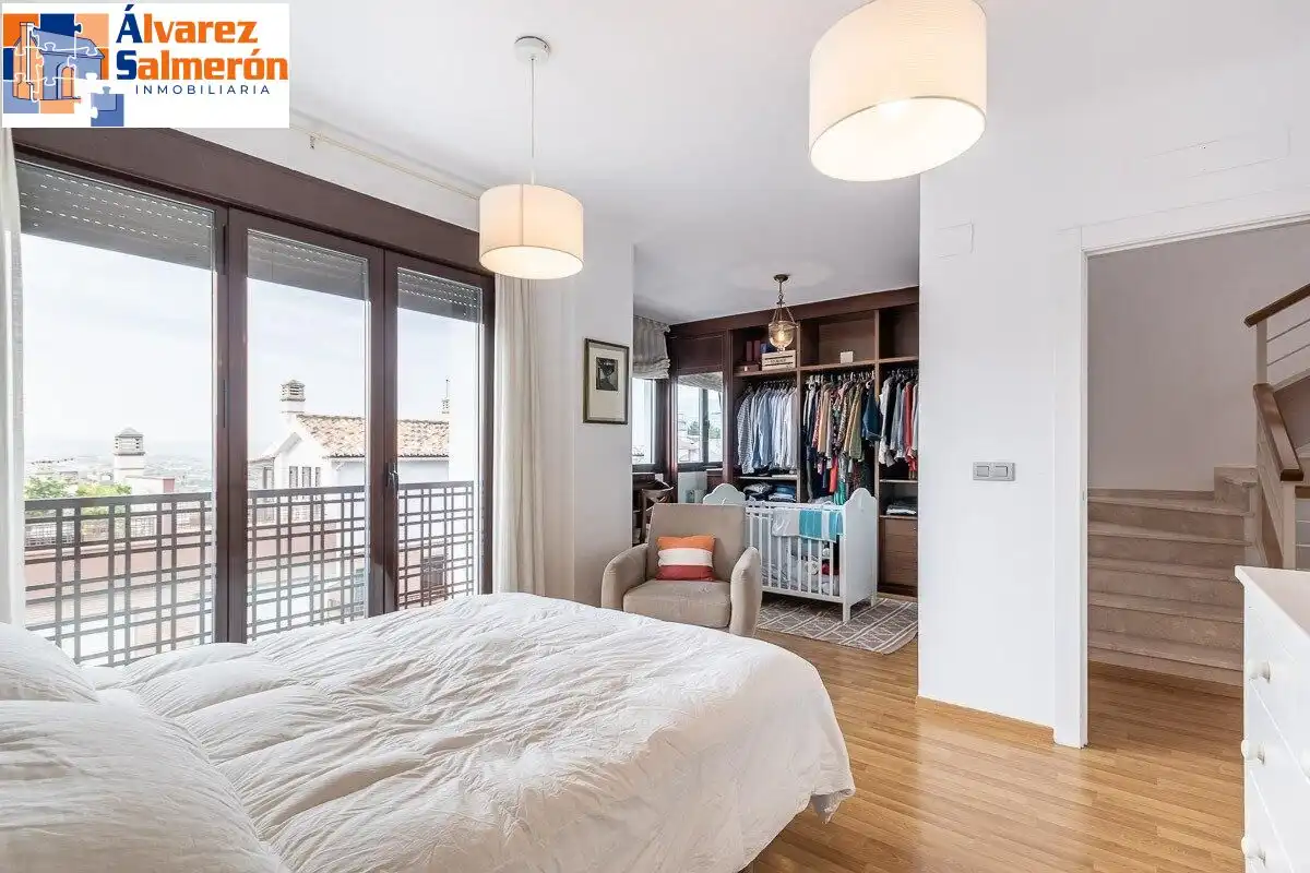 Bedroom of Houses for sale in Huétor Vega  with Air Conditioner, Heating and Terrace