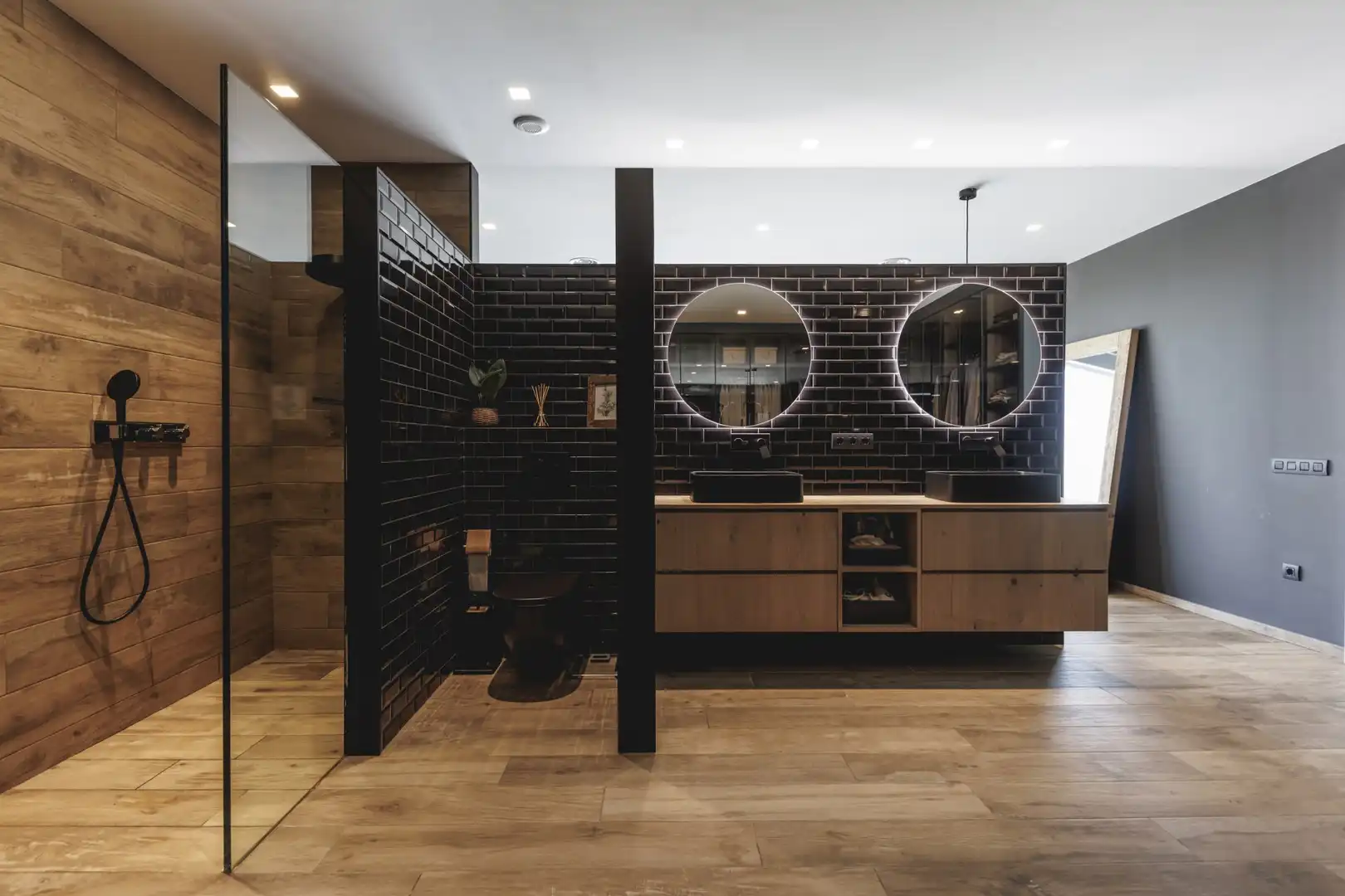 Bathroom of Houses for sale in Sant Julià de Ramis  with Air Conditioner, Heating and Terrace